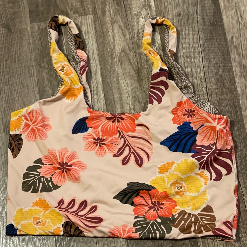 ACACIA in Retro XL